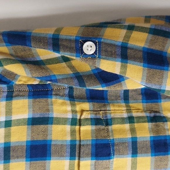 Gap Boy's XL button down roll tab Long Sleeve - Picture 3 of 4